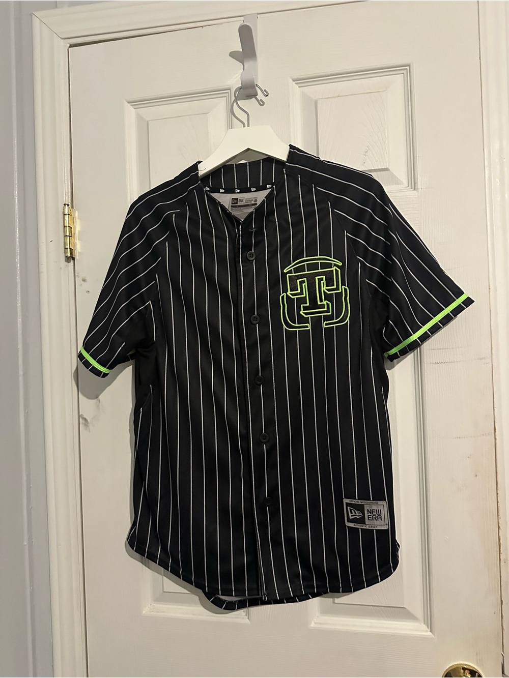 New Era Men’s Black Pinstripe Jersey with Neon Green Accents size S